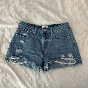Small boutique Jean shorts